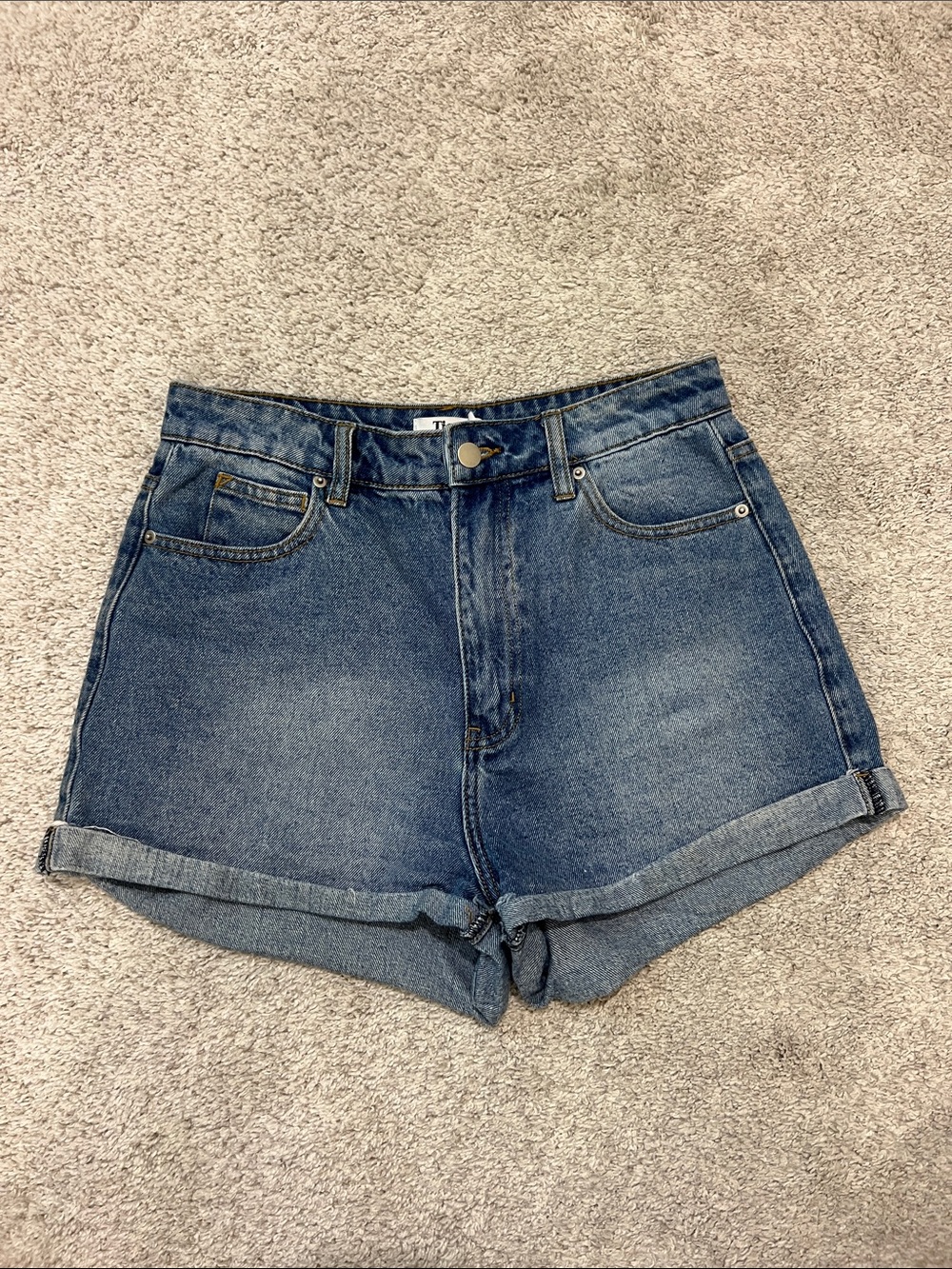 Tiger Mist Mid-Rise Rolled Hem Jean Shorts - Blue Wash
